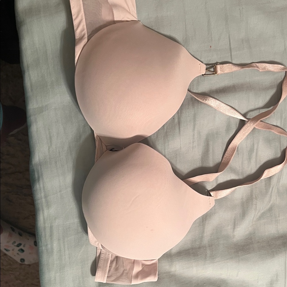 Victoria's Secret Light Pink Bra